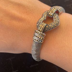 🛑❗️SOLD❗️🛑 925 Silver hearted bracelet